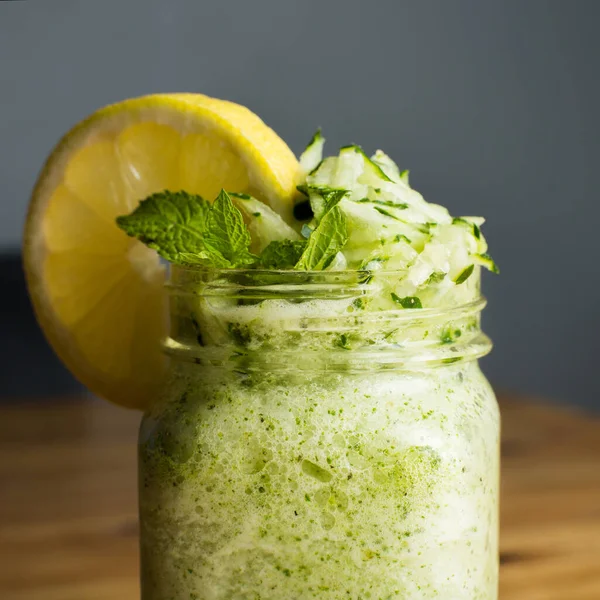 Grön Och Hälsosam Detox Juice — Stockfoto