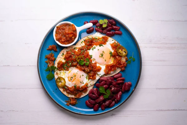 Huevos Rancheros Zijn Een Traditioneel Mexicaans Ontbijt Dat Voornamelijk Bestaat — Stockfoto