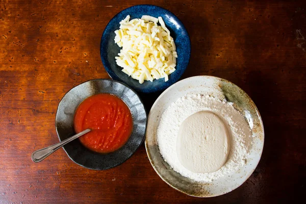 Preparing Pizza Kneading Dough Cooking Italian Homemade Tomato Sauce — Stock Photo, Image