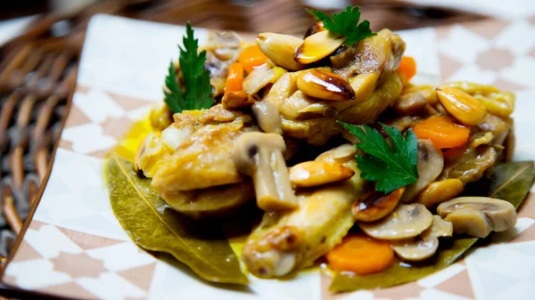 Chinese Style Chicken Cooked Almond Carrot Sauce — Stock Photo, Image