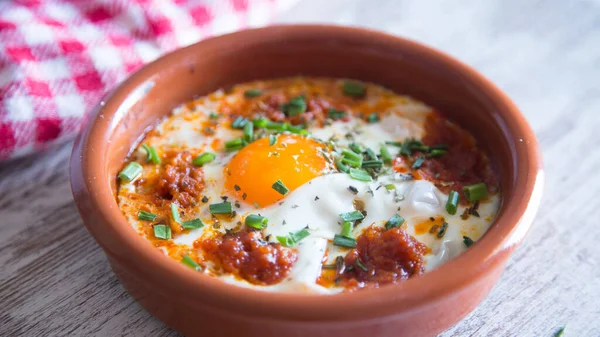 Gebakken Eieren Gekookt Met Sabrasada Traditionele Tapa Van Het Eiland — Stockfoto