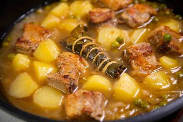 Schweineeintopf Mit Kartoffeln Traditionelle Spanische Tapas — Stockfoto