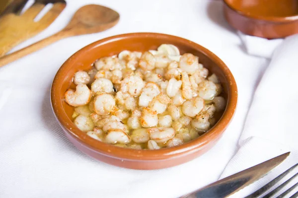 Traditional Spanish Tapa Gambas Ajillo Prawns Cooked Olive Oil Garlic — Stock Photo, Image