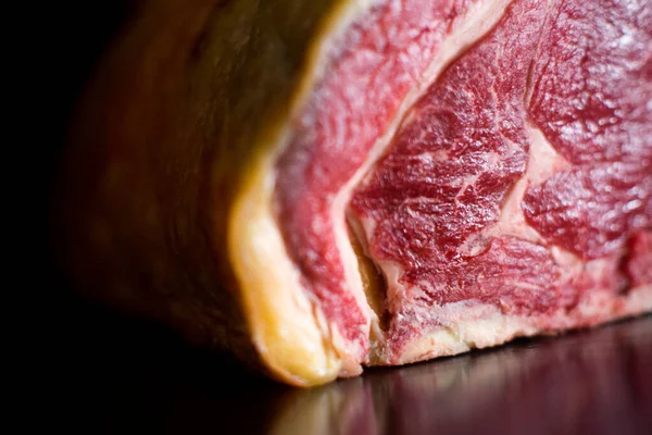 Premium Hovězí Steak Maso Tmavém Pozadí — Stock fotografie