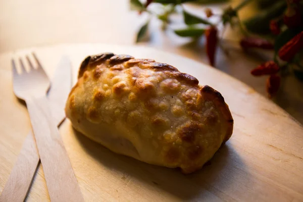 Jambon Peynirle Doldurulmuş Arjantin Böreği — Stok fotoğraf