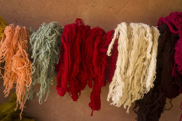 Material Für Die Herstellung Von Textilhandwerk Einer Indigenen Gemeinde Peru — Stockfoto