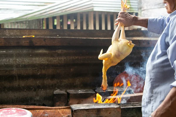 Cuipari Peru Ekim 2022 Bir Kadın Bir Tavuk Koparıp Peru — Stok fotoğraf