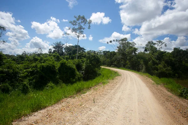 Widok Ulice Domy Regionie Dżungli Peru Amazon Znajduje Się Pobliżu — Zdjęcie stockowe