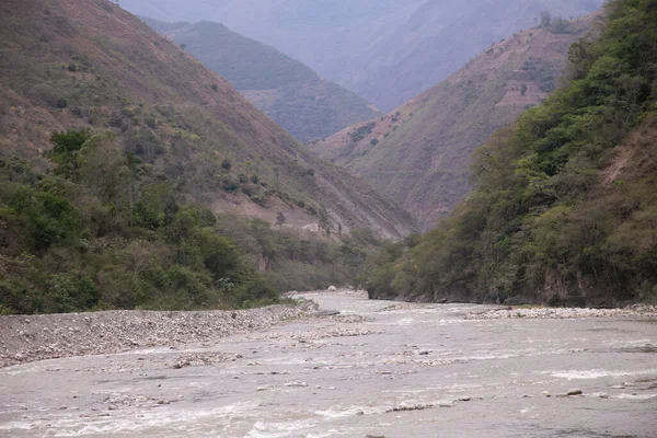 Река Вилканота Проходит Через Город Санта Роза Перуанских Джунглях Возле — стоковое фото