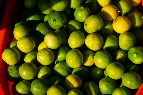 Variedad Limones Peruanos Selva Peruana Mercado Una Zona Amazonía —  Fotos de Stock