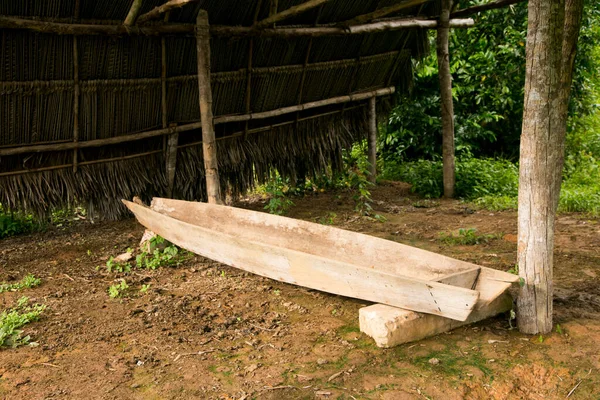 Canoa Madera Hecha Mano Una Zona Selva Peruana Amazonas — Foto de Stock