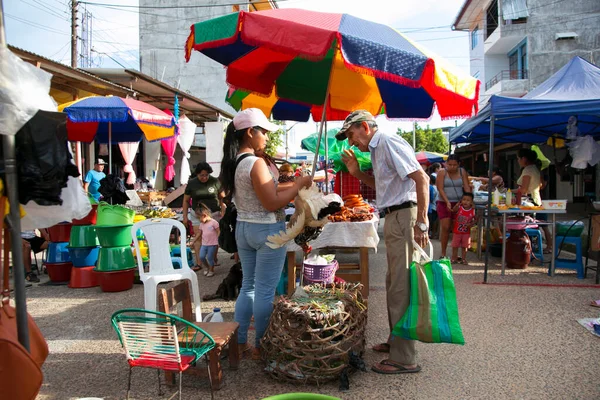 Yurimaguas Peru Oktober 2022 Verkaufsstände Auf Dem Zentralen Lebensmittelmarkt Von — Stockfoto