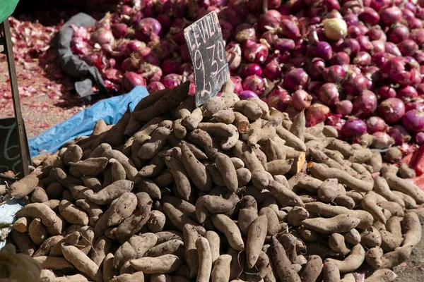 Batata Doce Para Preparar Ceviche Uma Barraca Mercado Central Frutas — Fotografia de Stock