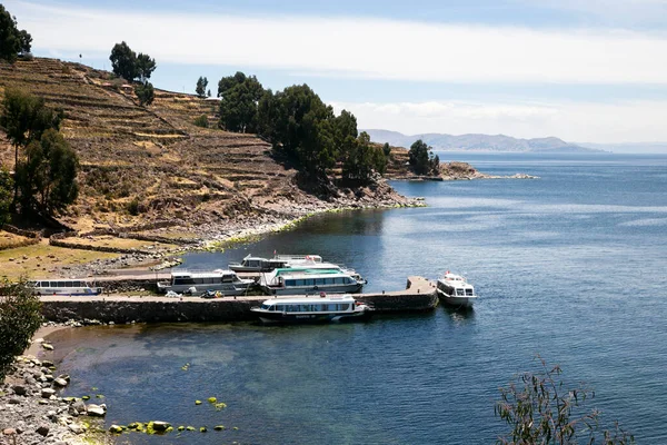 Θέα Της Λίμνης Τιτικάκα Από Νησί Taquile Στο Περού — Φωτογραφία Αρχείου
