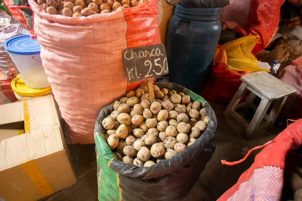 Vielfalt Peruanischer Kartoffeln Auf Dem Zentralen Markt Der Stadt Cusco — Stockfoto