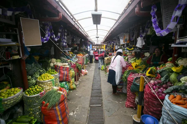 クスコ ペルー 2023 クスコの都市で最大のサンジェロニモ市場での活動 — ストック写真
