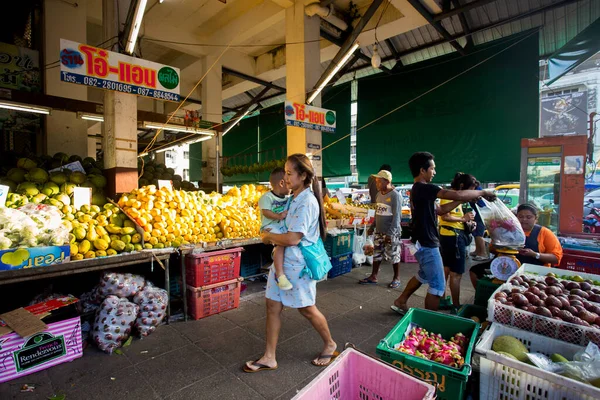 Krabi Thaïlande 1Er Janvier 2023 Vendeurs Acheteurs Marché Poisson Frais — Photo