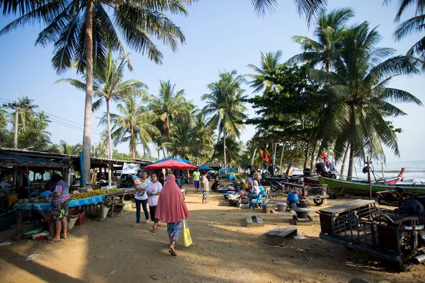 Sichon Thailand 1St January 2023 Sellers Buyers Fish Market Sichon — Stock Photo, Image