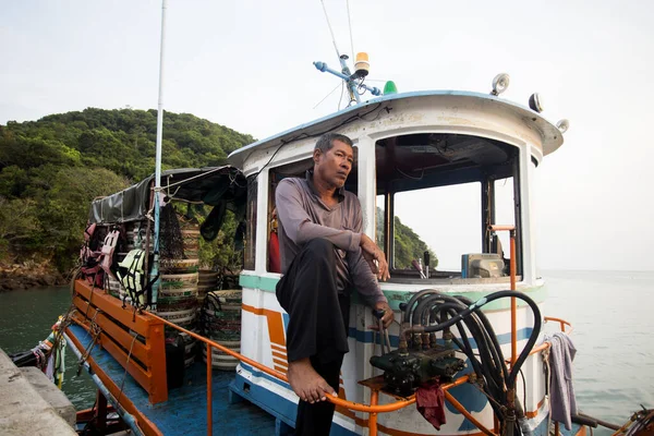 Koh Yao Thailand Januar 2023 Thailändischer Fischer Seinem Boot Der — Stockfoto