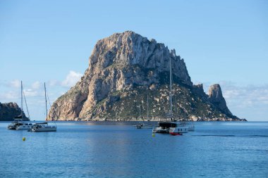 Ibiza, Balear Adaları, İspanya 'daki es Vedra ve es Vedranell adalarının manzarası.