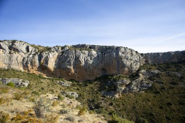 Ruta del abrigo de Chimiachas on la sierra de Guara, İspanya Huesca 'da.