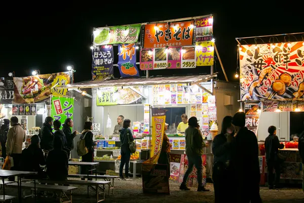 Kawaguchiko Japonia Listopada 2023 Sprzedaż Żywności Ulicznej Podczas Festiwalu Jesiennych — Zdjęcie stockowe