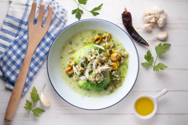 Midye ve avokado ile Ceviche