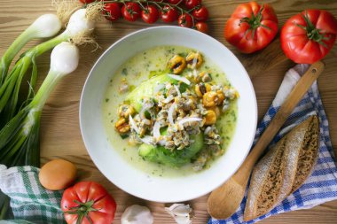 Midye ve avokado ile Ceviche