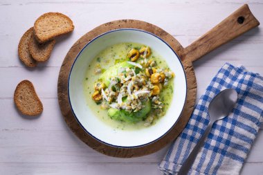Midye ve avokado ile Ceviche