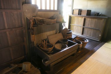 Edo döneminden kalma eski bir samurayın mutfağı ve Sakura bölgesi samuraylarınca mesken tutulmuş..