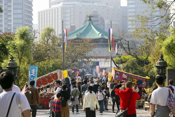 Tokio Japonsko Října 2023 Slavnostní Atmosféra Tokijském Parku Ueno Podzimní — Stock fotografie