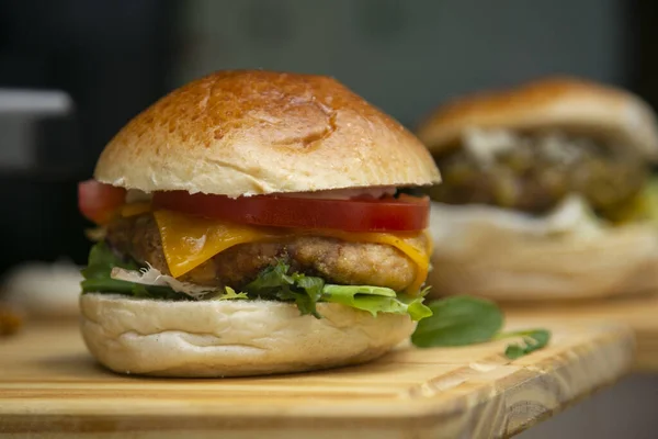 Americký Cheeseburger Prémiovým Hovězím — Stock fotografie