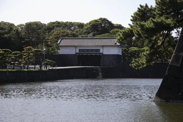 Bro Framför Japanska Kejserliga Palatset Tokyo Japan Massiva Stenmurar Omger — Stockfoto
