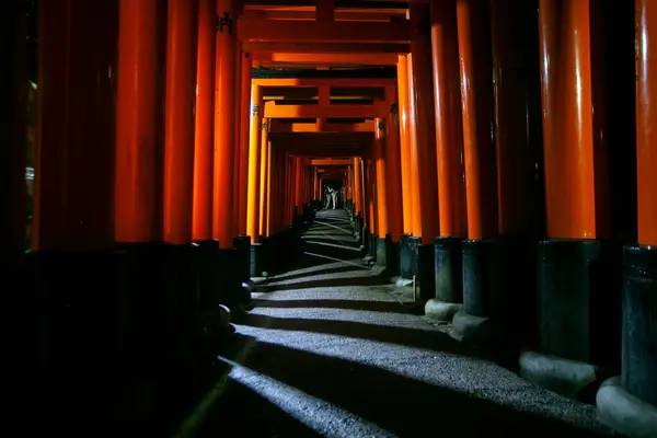 Vista Nocturna Del Fushimi Inari Taisha Den Främsta Helgedomen Sintosta — Stockfoto