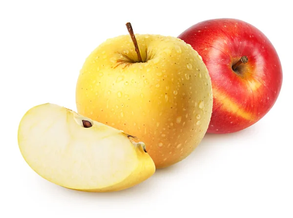 Изолированные Влажные Яблоки Целые Желтые Золотые Красные Яблочные Фрукты Ломтиком — стоковое фото