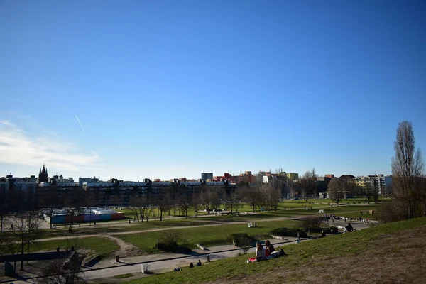 Güneşli Bir Günde Mauer Park Panoraması — Stok fotoğraf