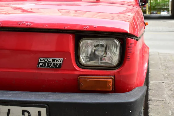 Λεπτομέρειες Για Polski Fiat 126 Κόκκινο Χρώμα Peglica — Φωτογραφία Αρχείου