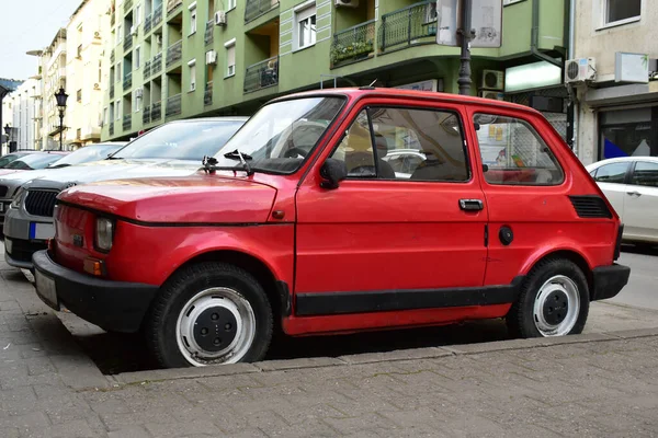 Λεπτομέρειες Για Polski Fiat 126 Κόκκινο Χρώμα Peglica — Φωτογραφία Αρχείου