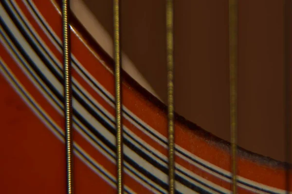 Крупный План Акустических Гитарных Струн Макроснимок Инструментальных Струн Акустической Гитары — стоковое фото