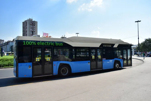 Novi Sad Srbsko 2023 Elektrický Autobus Novém Sadu Srbsko Řešení — Stock fotografie