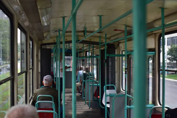 Şehirdeki Eski Bir Tramvayın Içinde — Stok fotoğraf