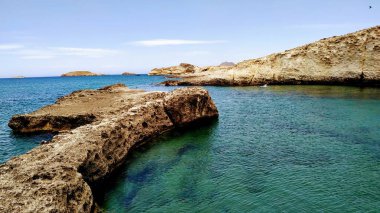 Alogomandra plajı, Milos, Kiklad Yunanistan