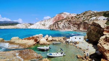 Firiplaka Beach Milos Yunanistan
