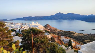 Plaka yerleşimi, Milos Yunanistan