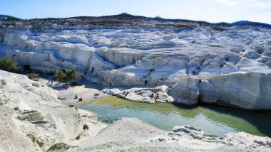 Sarakiniko Beach Milos Yunanistan