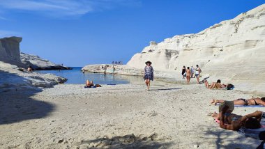 Sarakiniko Beach Milos Yunanistan