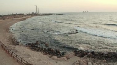 Akdeniz 'in bir plajı. Yüksek kaliteli FullHD görüntüler