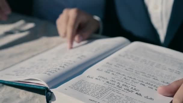 Bar Mitzvah Child Reads Torah Ceremony Passes Pages Book Close — Vídeo de stock