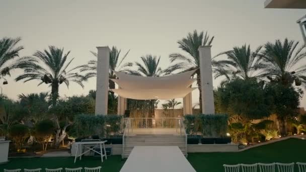 夕方のイベントガーデンで美しいキャノピー 高品質のフルHd映像 — ストック動画