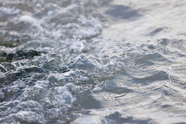 Fransa, Normandiya 'da bir dalgada kaynayan su